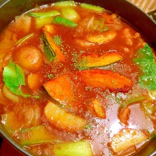 素揚げ野菜と鶏手羽トロ肉の緑野菜カレー鍋